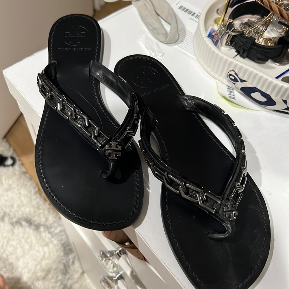 Tory burch sandals
